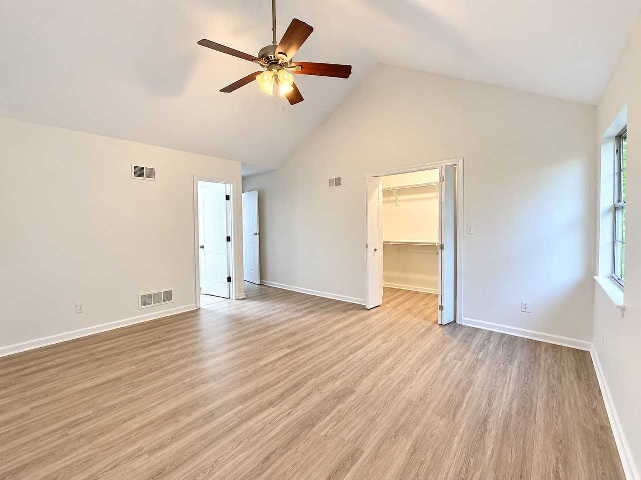 3824 Sw Harbor Dr #3828 - Photo 2 of 8