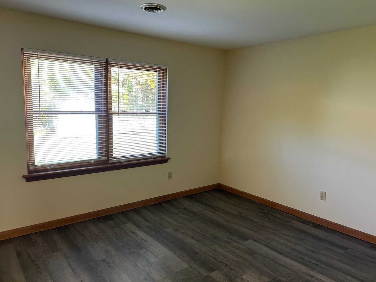 3005 Lone Pine Rd #3005 - Photo 3 of 10
