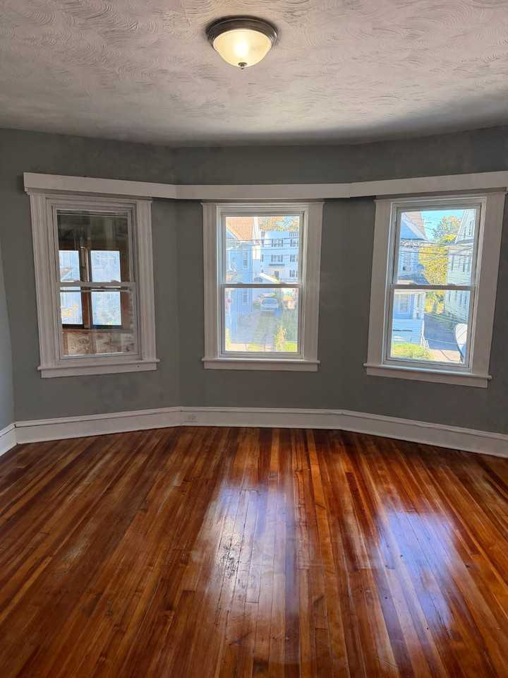 999 Howard Ave #2 - Photo 3 of 10