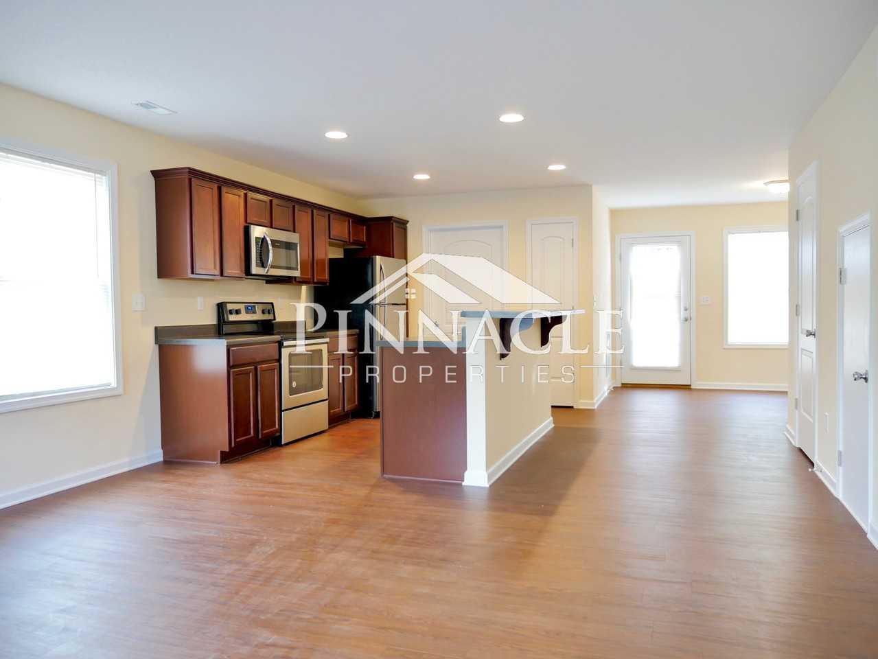 741 Old Graves Mill Rd - Photo 2 of 17