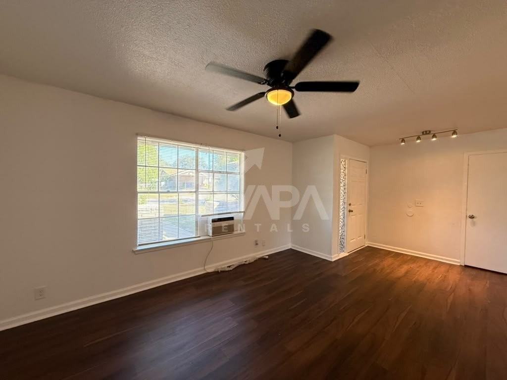 9418 Shields Dr - Photo 7 of 18