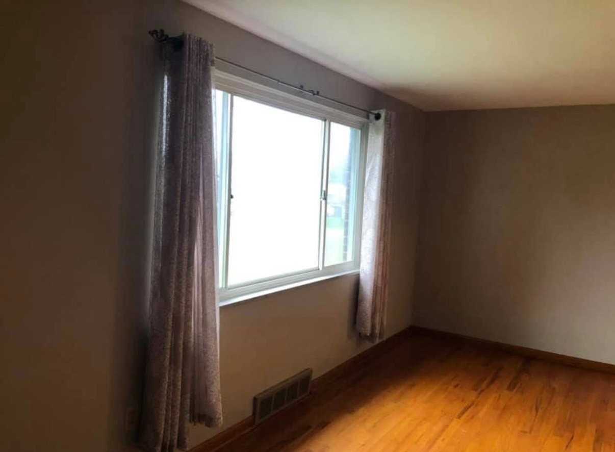 3006 Mintwood Dr - Photo 3 of 13