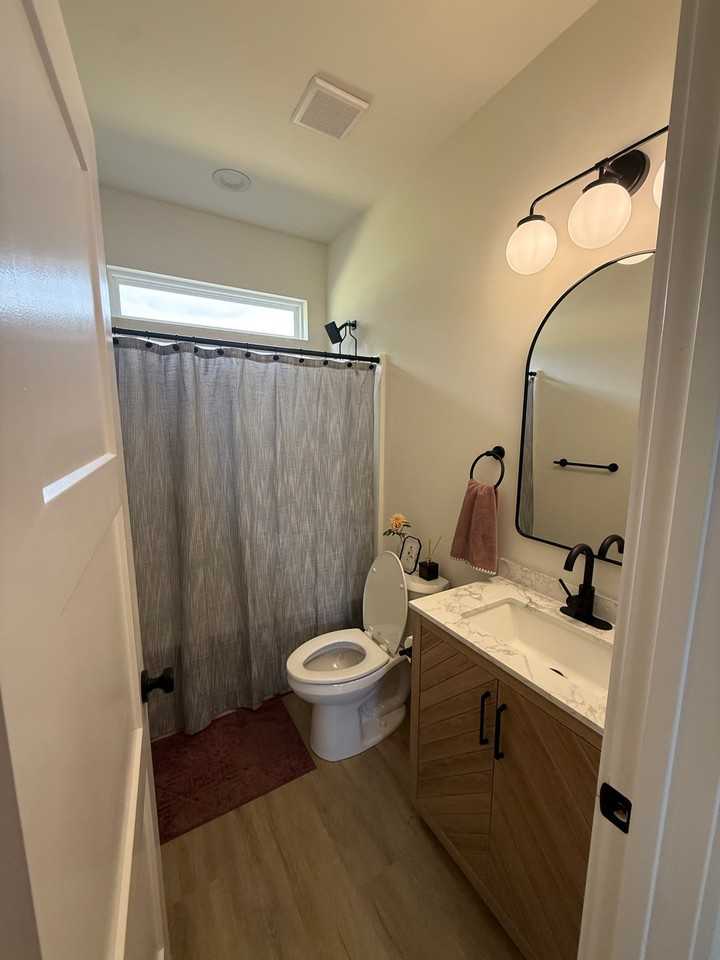5319 Upshaw Dr - Photo 6 of 16