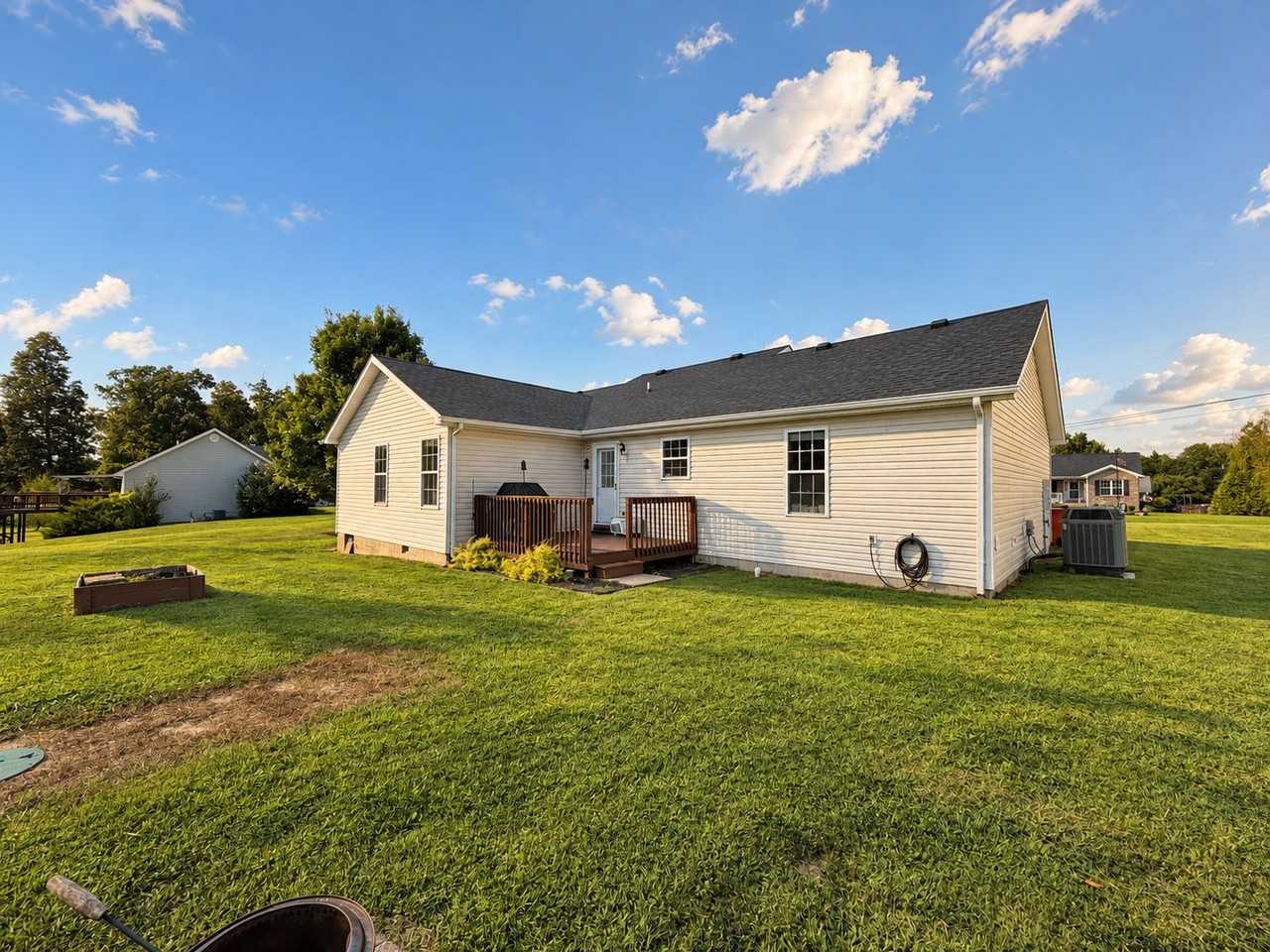 133 Prairie View Dr - Photo 3 of 20