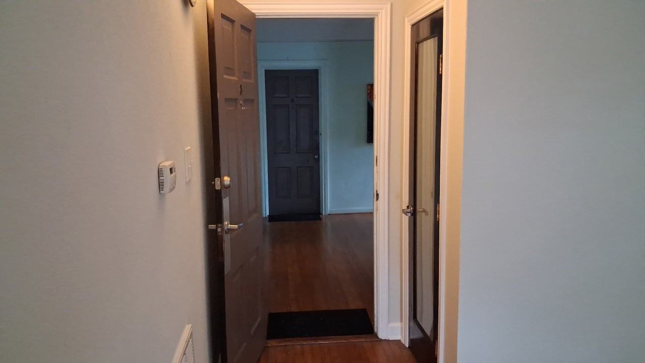 3505 Avenue O #B - Photo 6 of 15