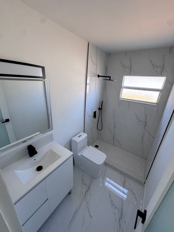 2910 Nw 32nd St - Photo 5 of 7
