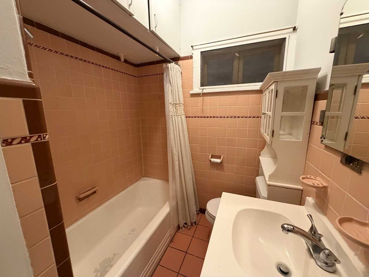 420 28th St N - Photo 6 of 18