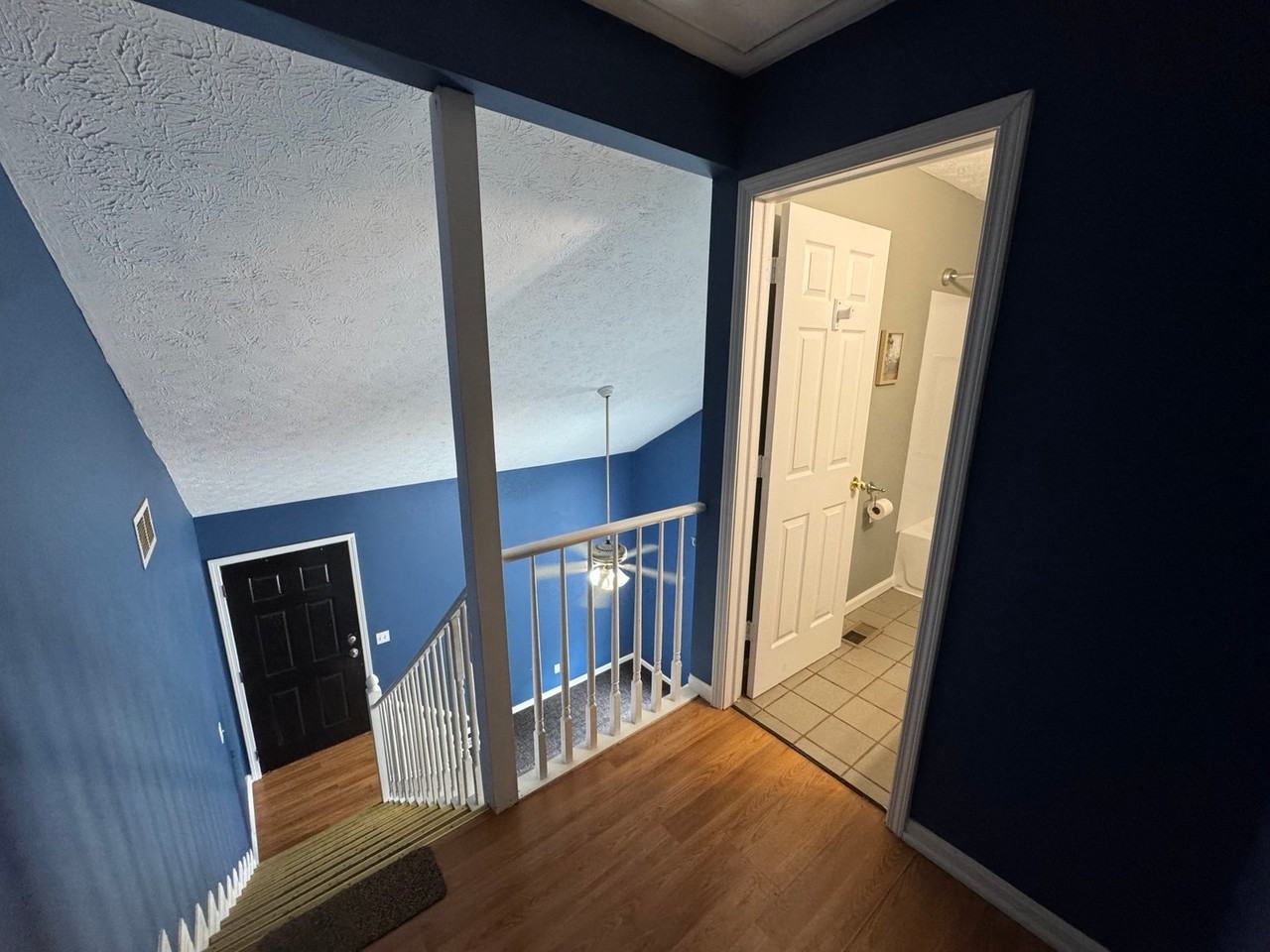 222 Falmouth St #B - Photo 3 of 10