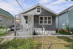 917 S 9th St - Photo 1 of 1