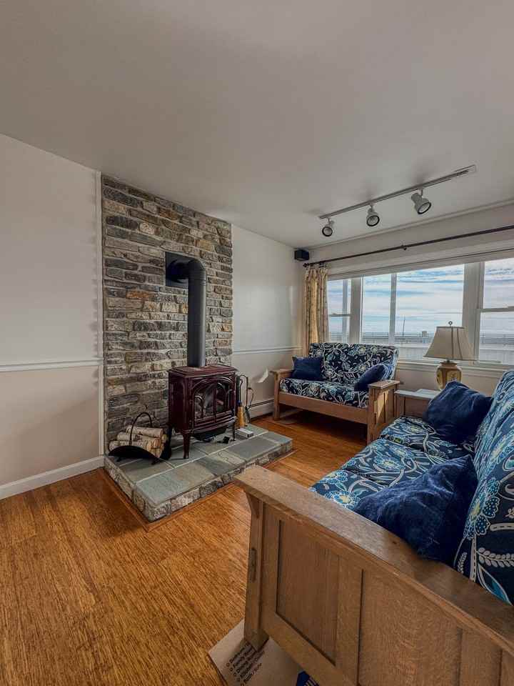 501 Ocean Blvd #1 - Photo 3 of 19