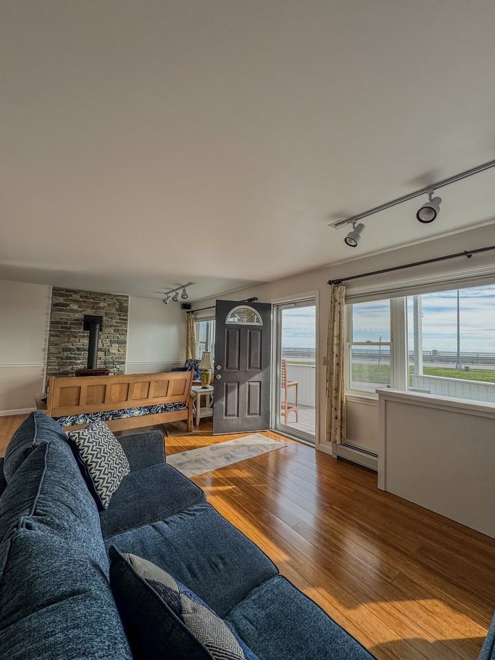 501 Ocean Blvd #1 - Photo 5 of 19