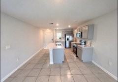10041 River Glen Ct - Photo 4 of 12