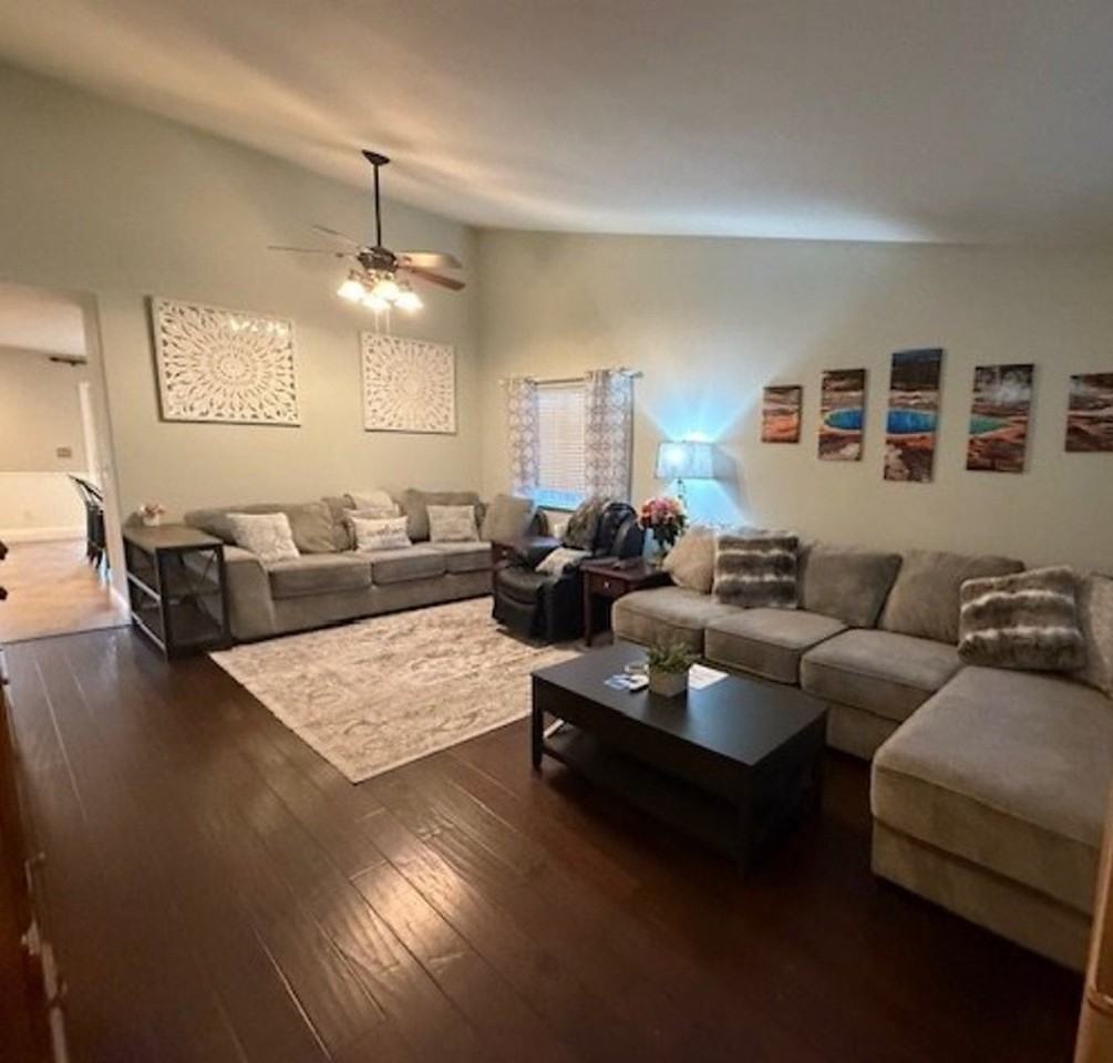 9820 Tiberias Ct - Photo 2 of 15