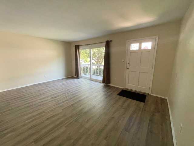 36 Primrose Ln - Photo 6 of 8
