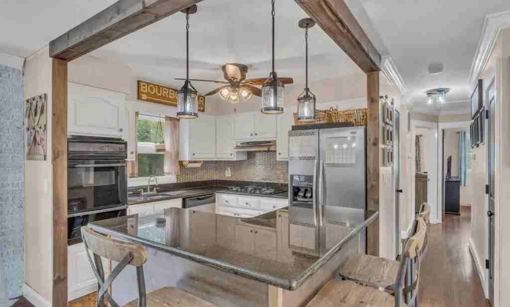51 Oak Hill Dr - Photo 5 of 22