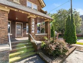 12404 Larchmere Blvd - Photo 1 of 1