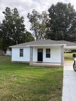 featured image of 207 W Warner St