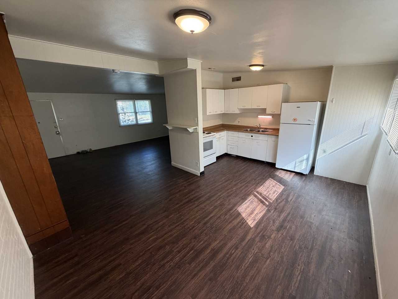 6654 Bitteroot Ln - Photo 3 of 8