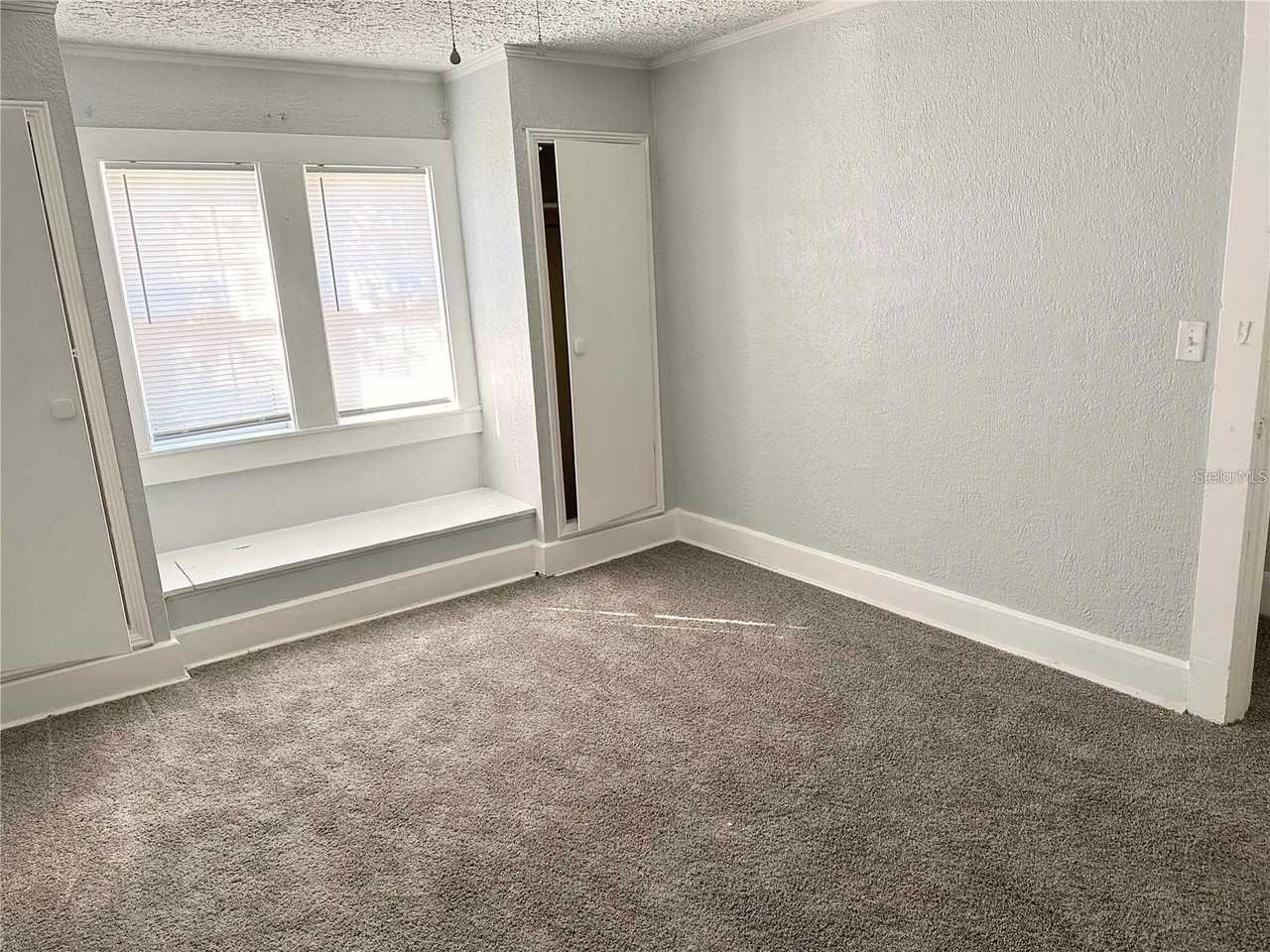 811 18th Ave S - Photo 6 of 19