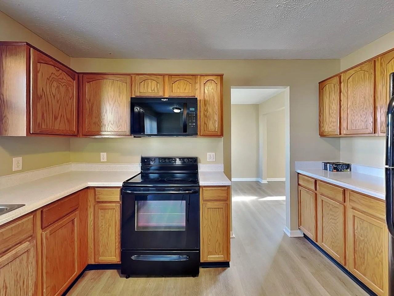 5359 Pelham Way - Photo 2 of 9