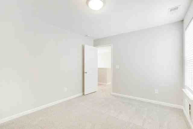 3942 Lake Manor Way - Photo 6 of 10