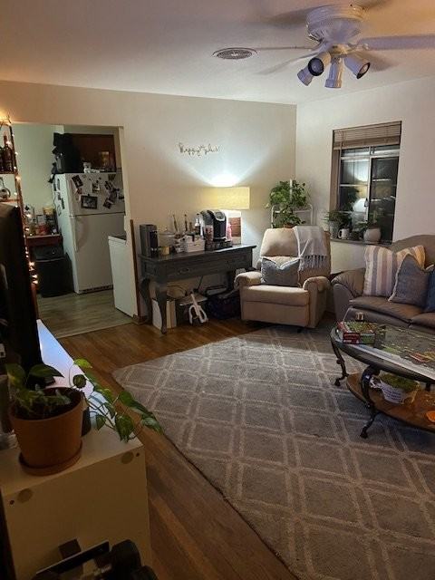 35 S Knox St #C - Photo 4 of 16