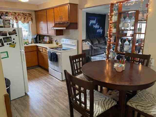35 S Knox St #C - Photo 6 of 16