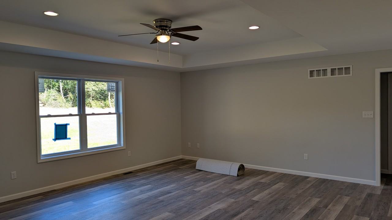 4132 Dixie Ave - Photo 5 of 12