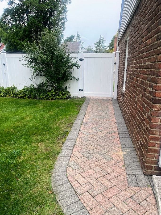 835 Goodrich St #A - Photo 2 of 8