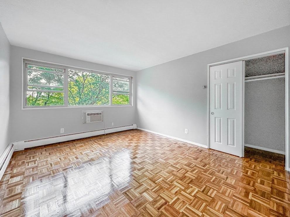 331 Elmora Ave #D - Photo 5 of 17