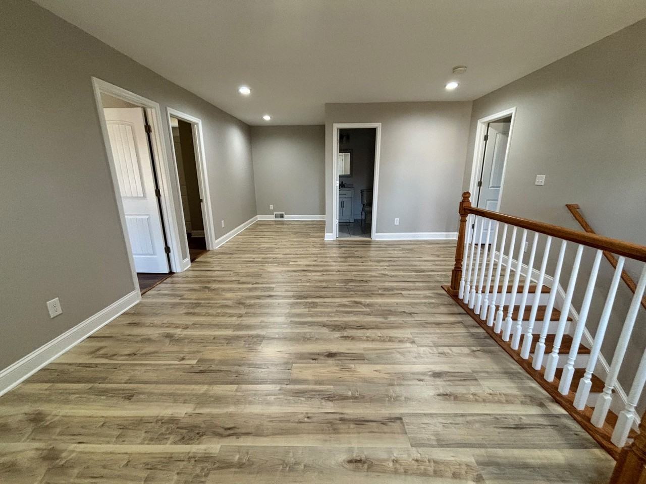 2180 Desmond Ave - Photo 7 of 20