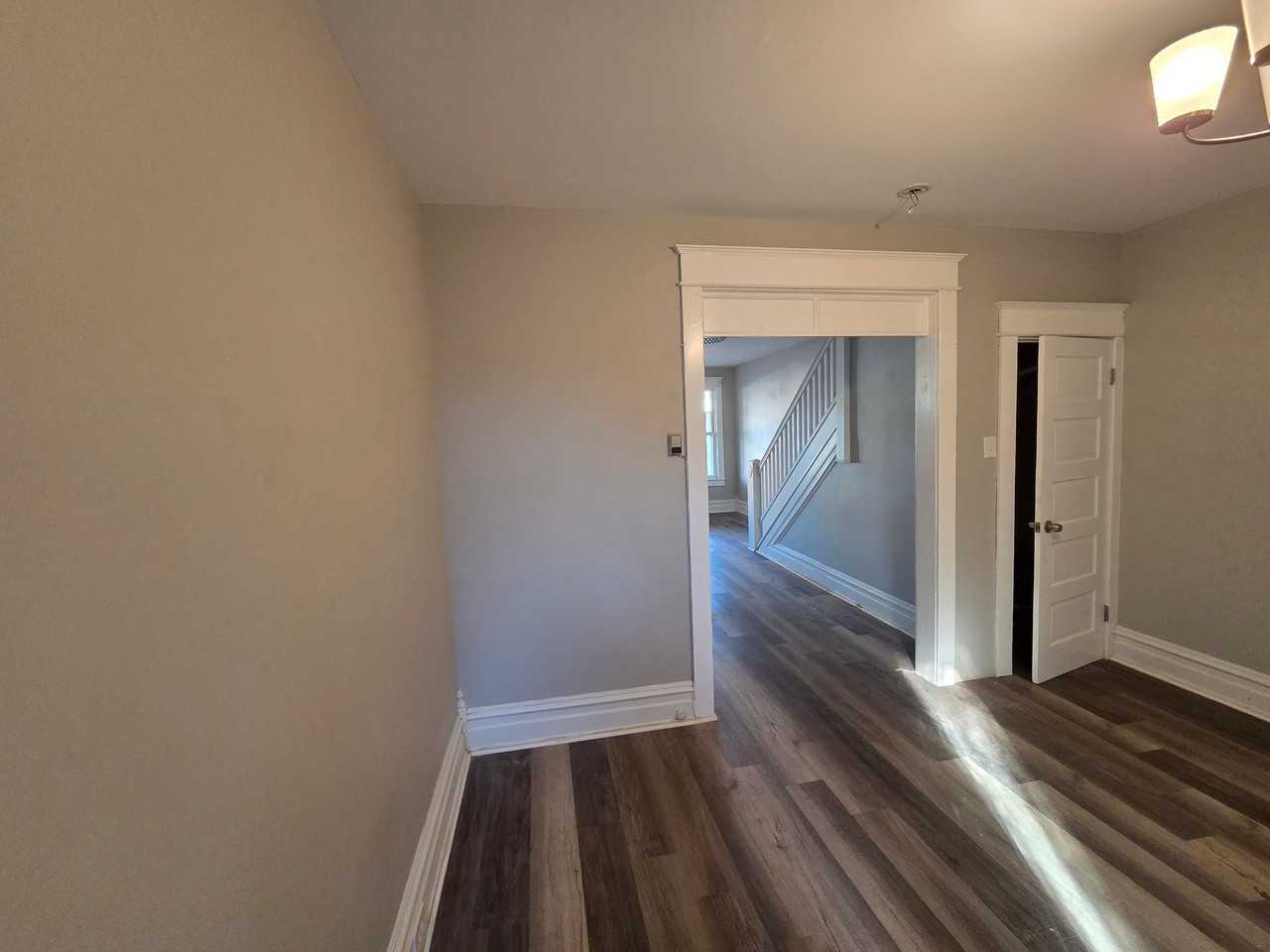 228 N Saint Cloud St - Photo 5 of 20