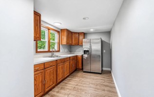 featured image of 4 Creekview Ave
