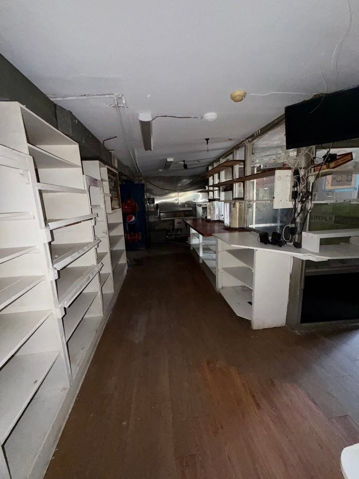 823 N Woodington Rd - Photo 6 of 12