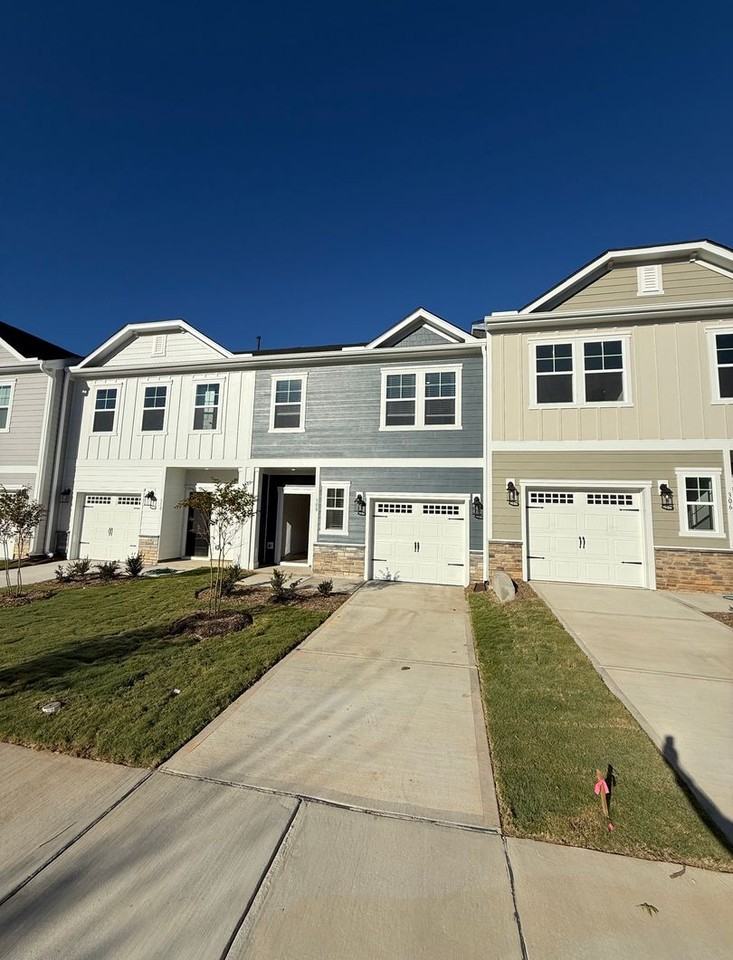 308 Sweetbay Tree Dr