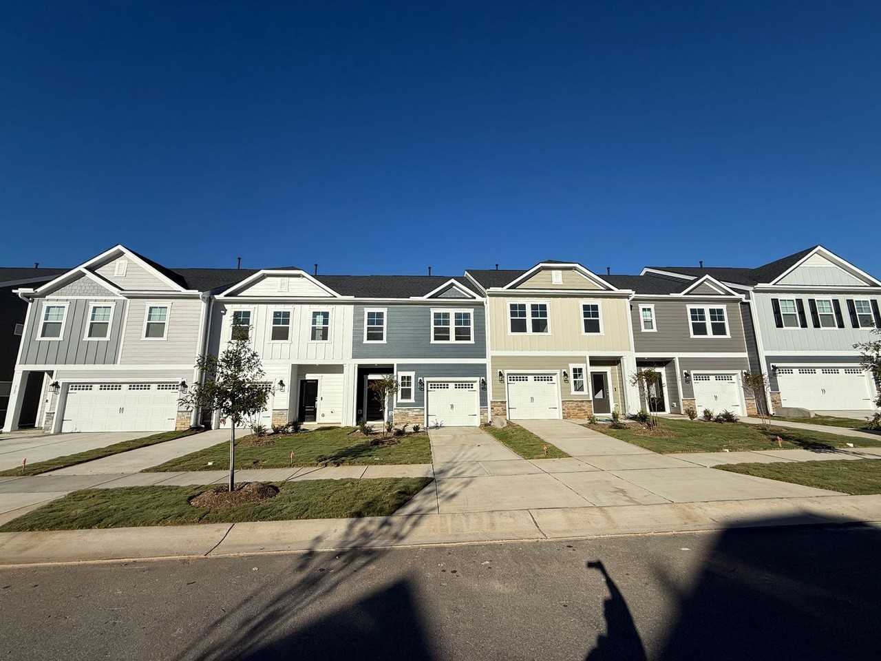 308 Sweetbay Tree Dr - Photo 2 of 28