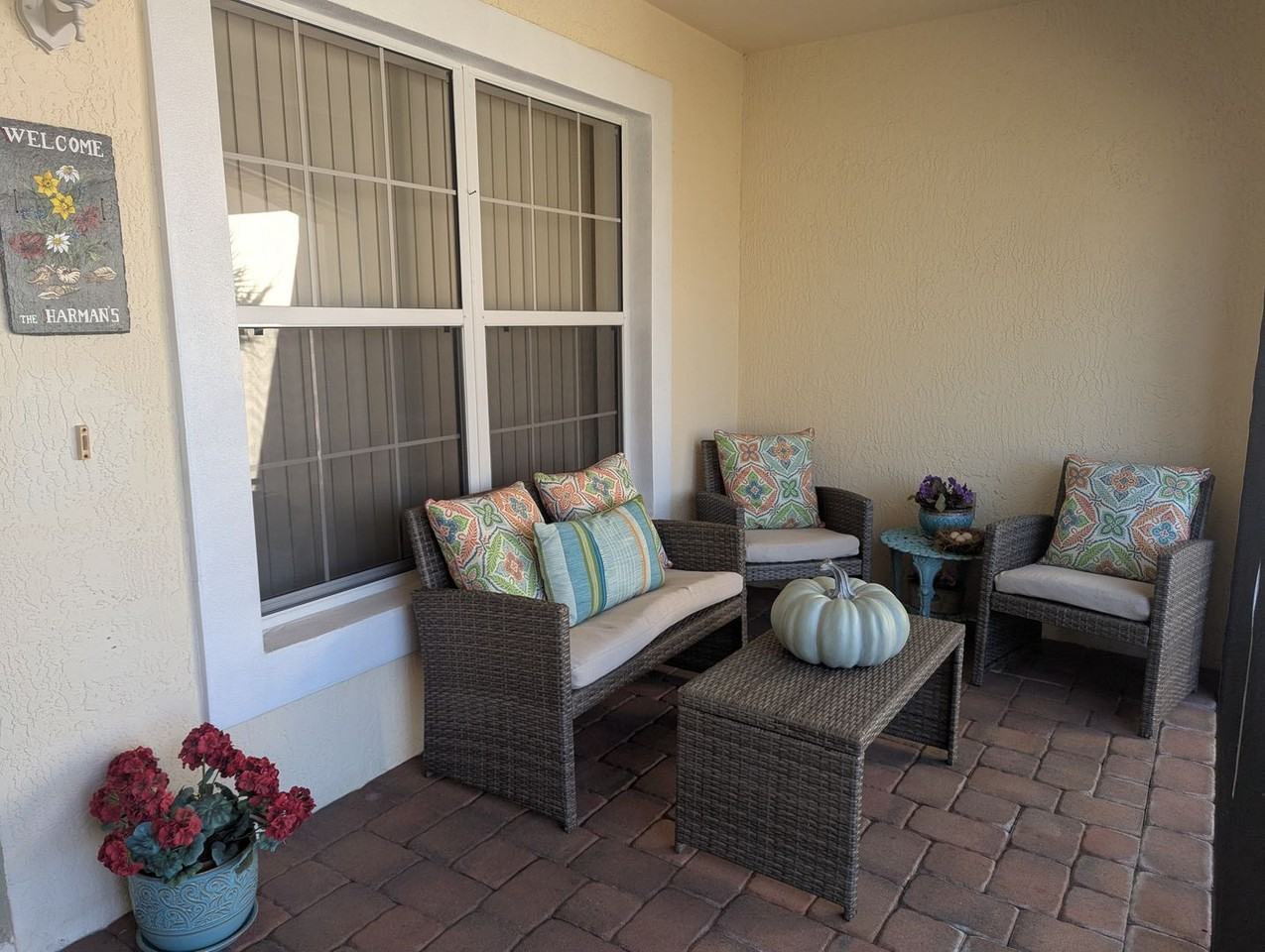 2140 Margarita Dr - Photo 3 of 12