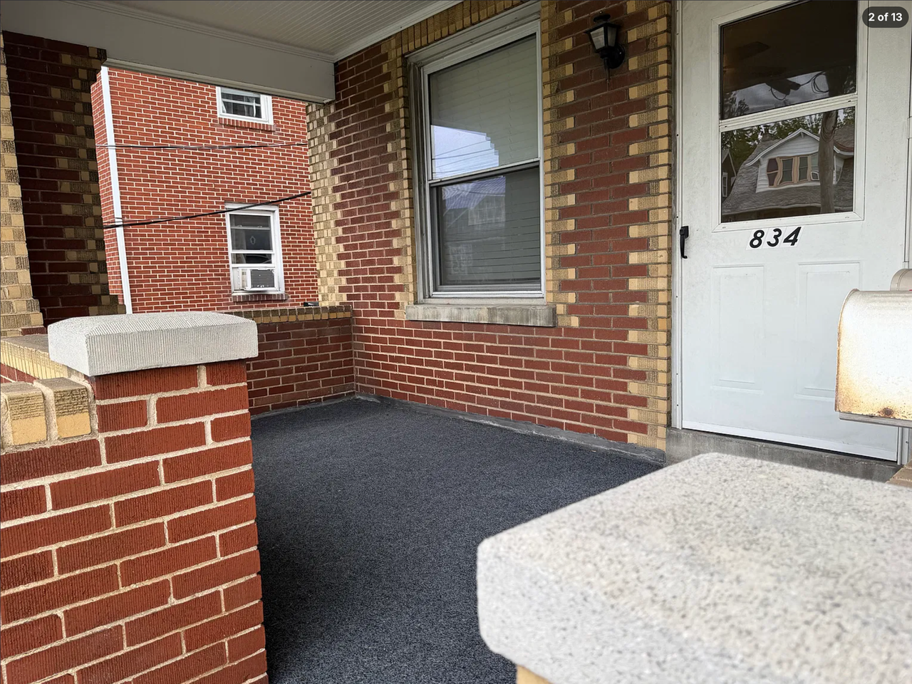 834 W Main St - Photo 2 of 11