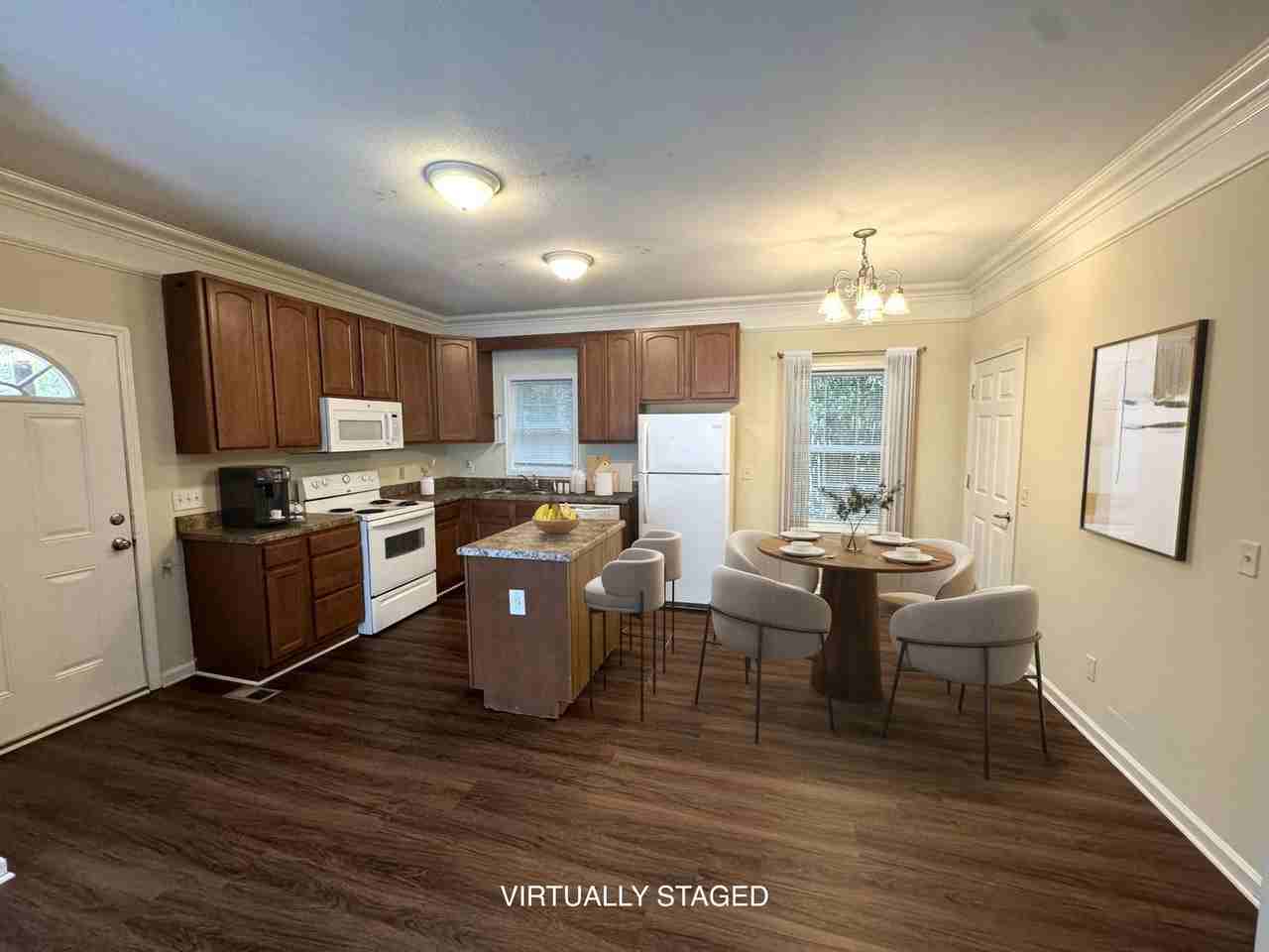 227 Derby St - Photo 5 of 23