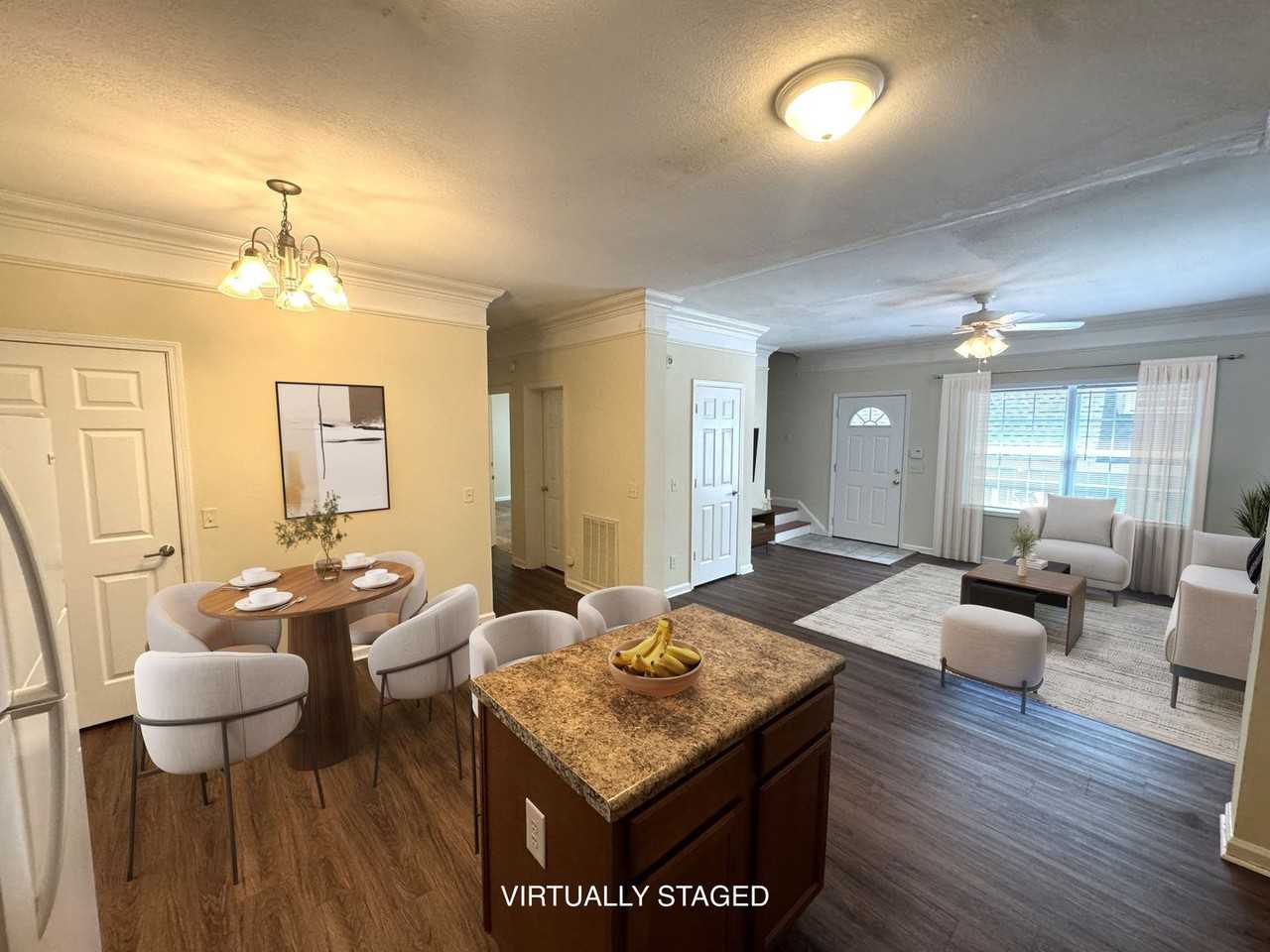 227 Derby St - Photo 7 of 23