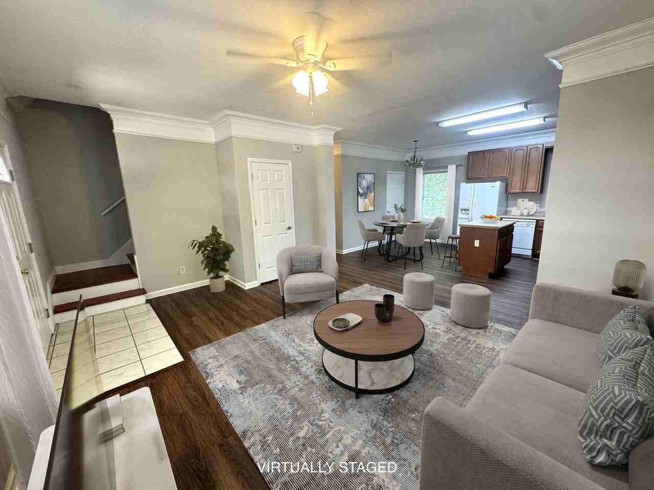231 Derby St - Photo 5 of 19