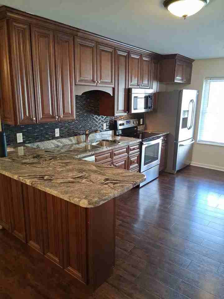 1801 Lake Ave - Photo 2 of 19