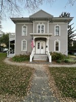 featured image of 400 N 4th St