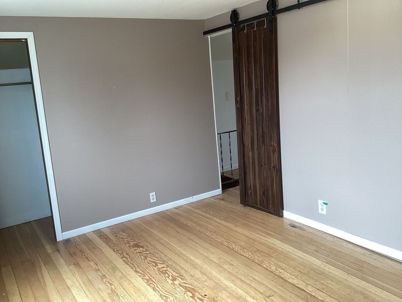 6516 W Villard Ave - Photo 4 of 16