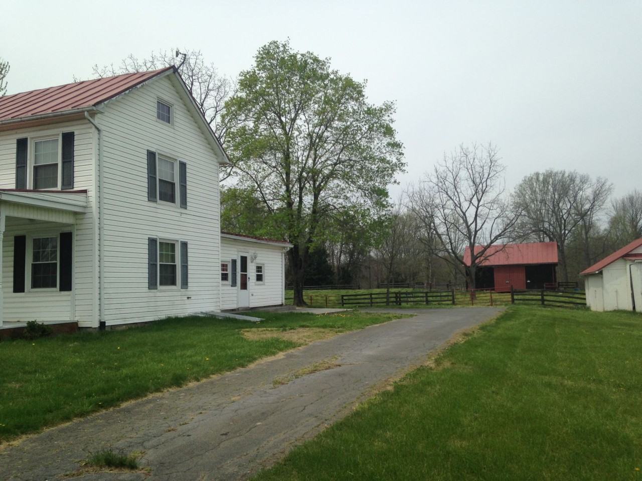 1400 Minebank Rd - Photo 2 of 12