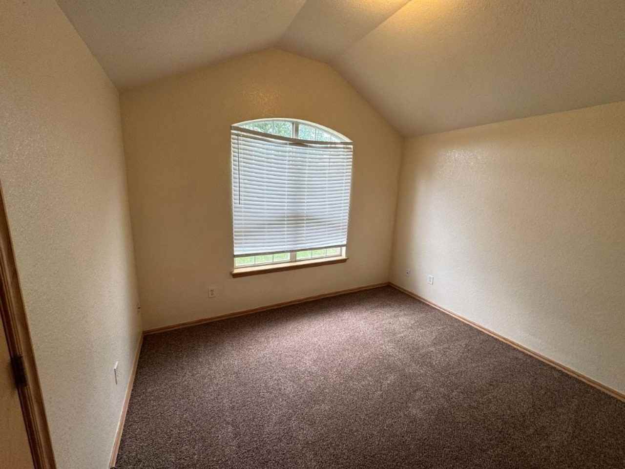 8312 Prairie Ridge Rd - Photo 6 of 16
