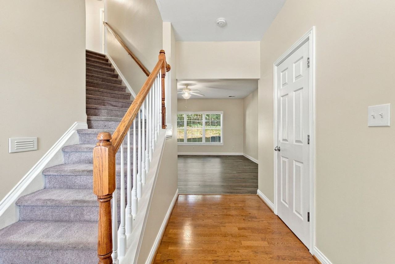 485 Joseph Bryan Way - Photo 3 of 38