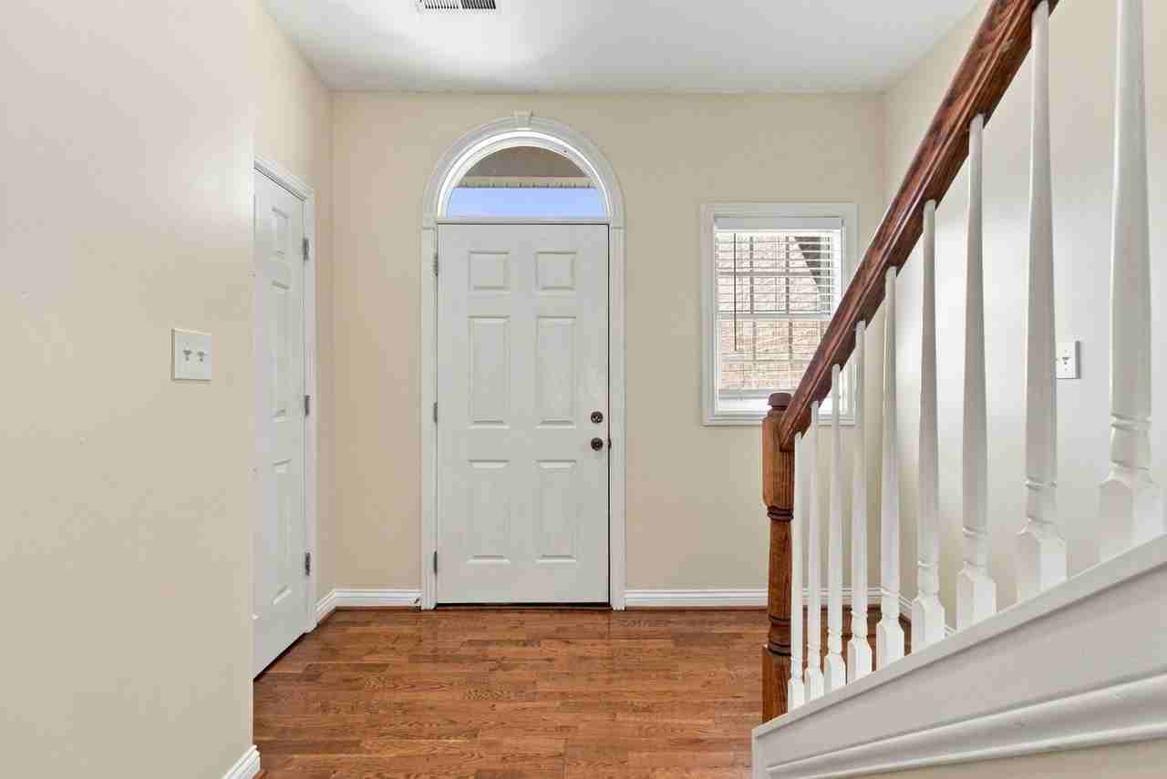 485 Joseph Bryan Way - Photo 4 of 38