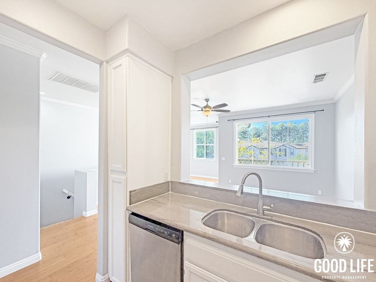 6090 Paseo Salinero - Photo 4 of 23