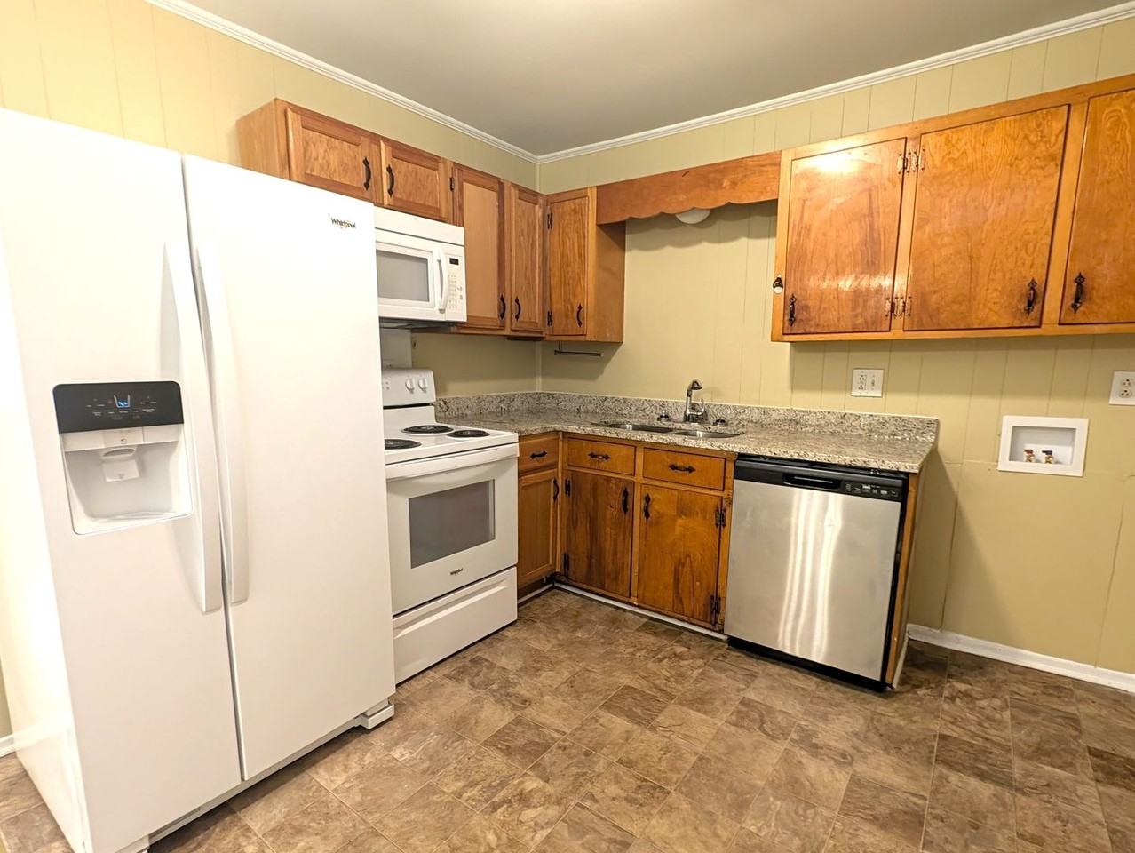 201 Echodale Dr - Photo 4 of 13